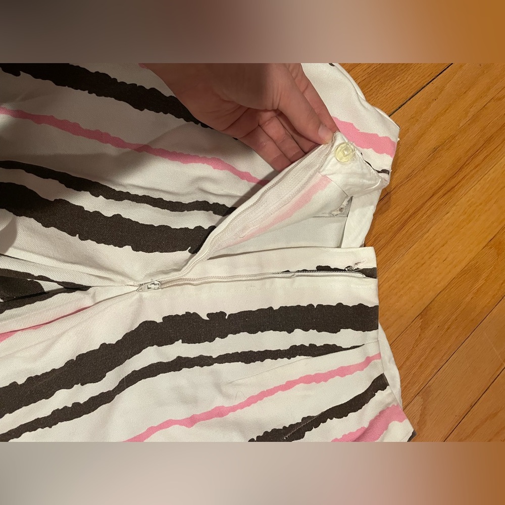 Vintage 60s / 70s Brown White & Pink Striped Pleated Shorts / Sportswear Skort - Picture 8 of 9